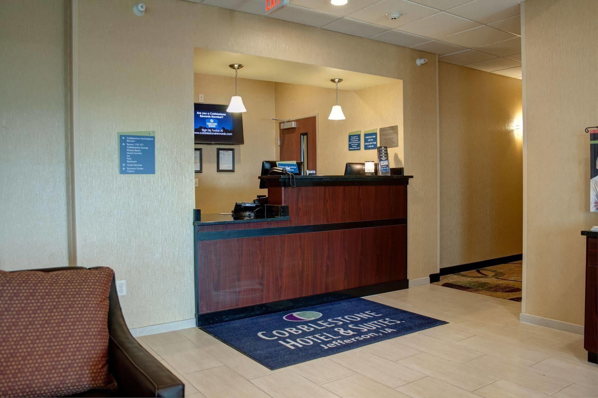 Cobblestone Hotel And Suites - Jefferson Экстерьер фото